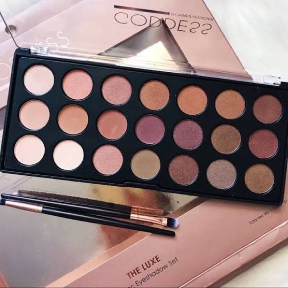 23 piece Eyeshadow Set